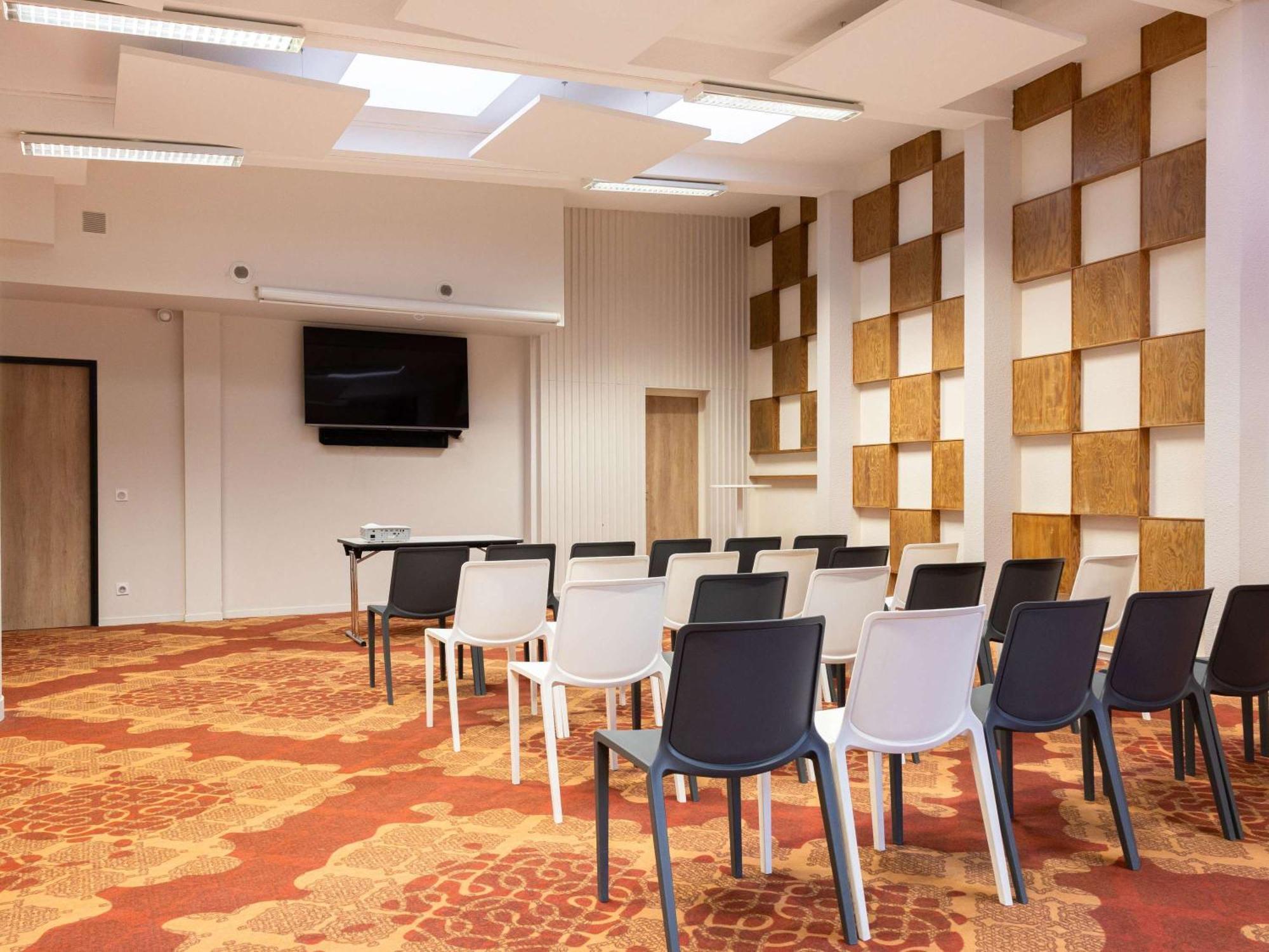 Ibis Styles Albi Centre Le Theatro Hotel Exterior foto